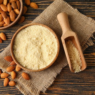 Hạnh nhân Bột, Hạnh Nhân Lát Olam