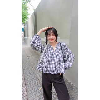 Áo baby doll tay dài cổ chữ V chất vải hoa Zidia Shirt - Sibling House