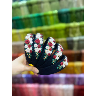 Bờm thêu tay (handmade by Pong)