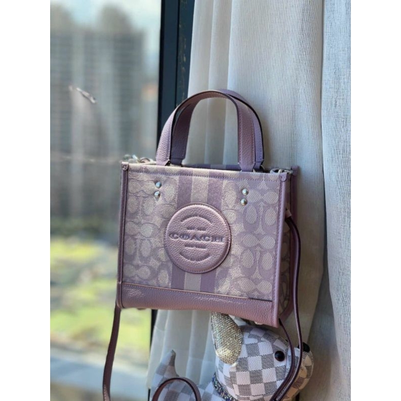 (HÀNG SẴN) Túi Coach Dempsey Tote 22