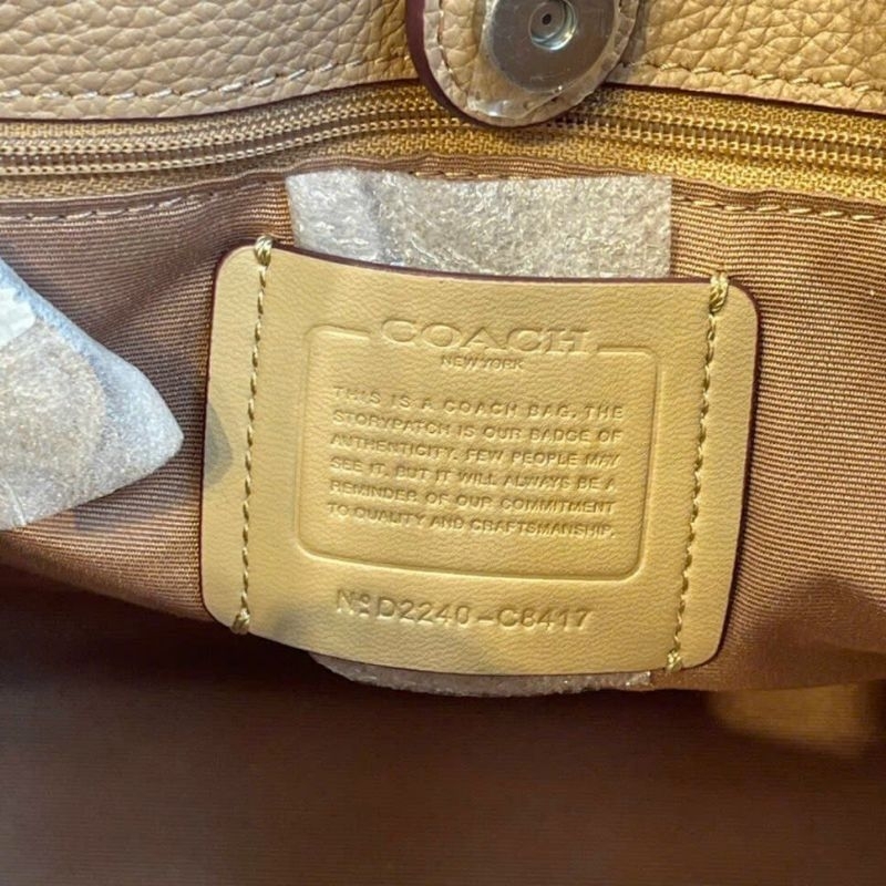 Túi Coach Dempsey Tote 22