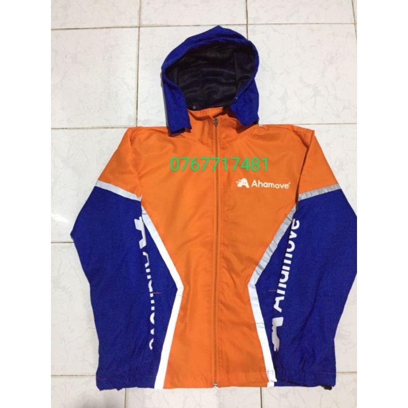 Áo khoác Ahamo đời mới và đời cũ