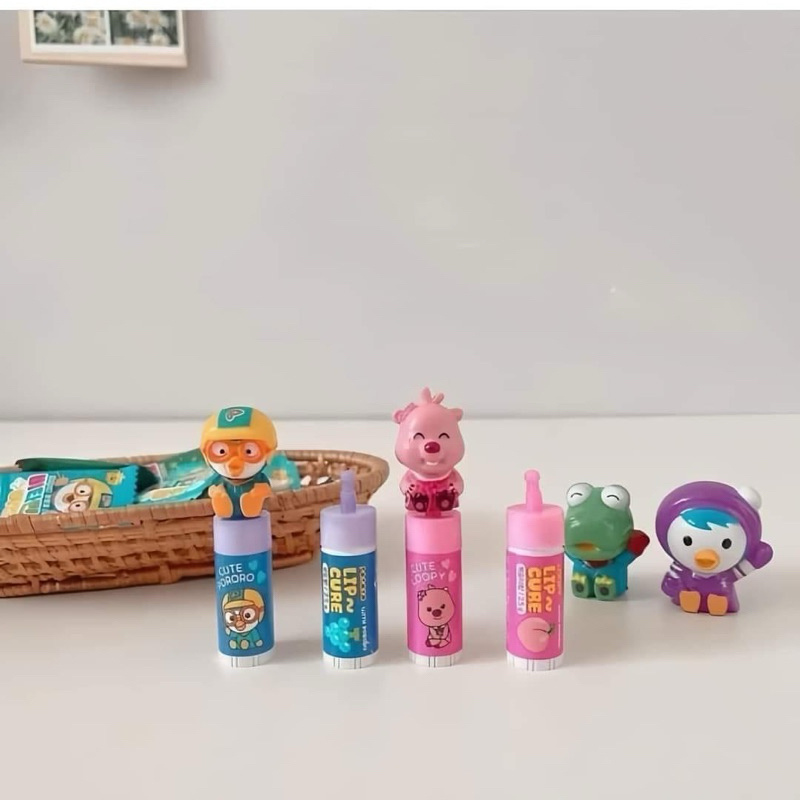 SON DƯỠNG MÔI PORORO CHO BÉ TỪ 1 TUỔI