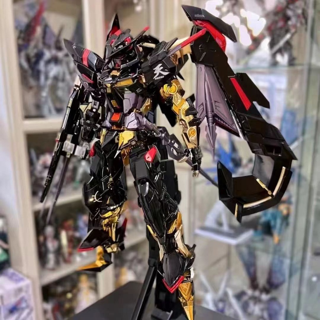 Mô hình lắp ráp HG Astray Gold Frame Amatsu Mina