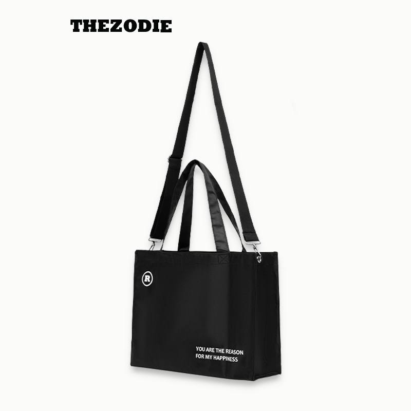 Túi tote tích hợp đeo chéo màu đen chất vải