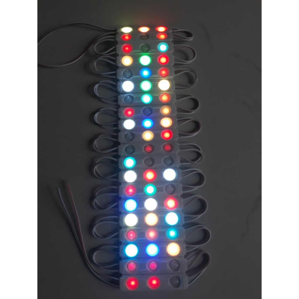 Đèn led hắt 3 bóng 12v tự chạy nhiều màu không dùng mạch điều khiển