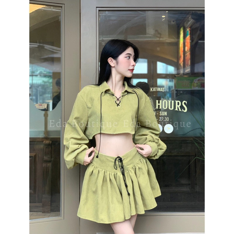 Set nữ Áo Croptop EDA tay dài nhung tăm cổ sơ mi kiểu thu đông kèm chân váy thiết kế cao cấp dáng xoè thắt dây