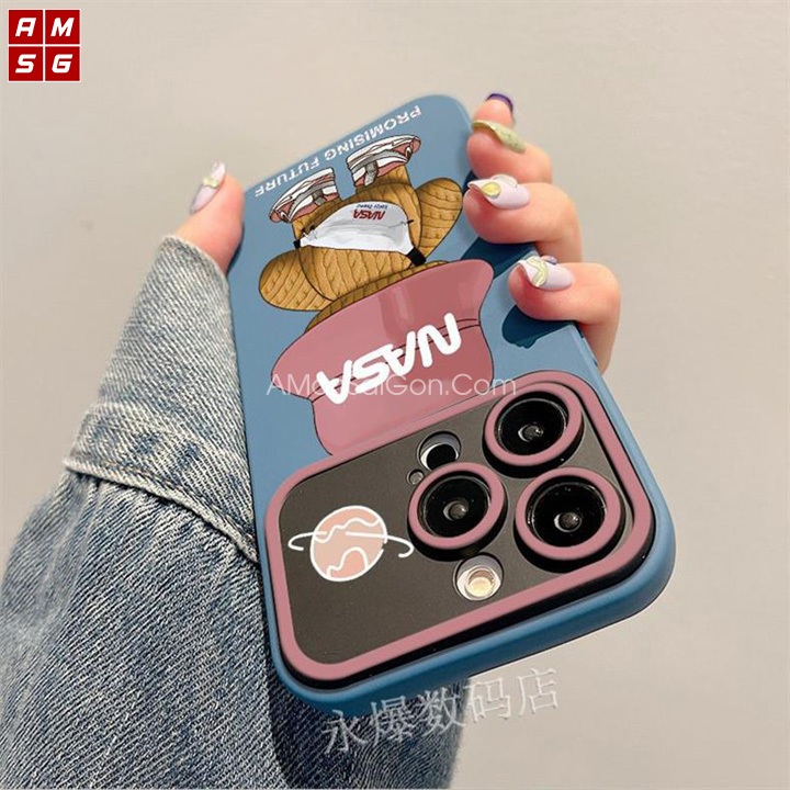 Ốp Lưng iPhone Khung Camera Gấu Dâu Nasa Cho IPhone 7 Plus / X/ Xs/ Xs Max/ 11/12/13/14 Pro Max - A Mẫn Sài Gòn