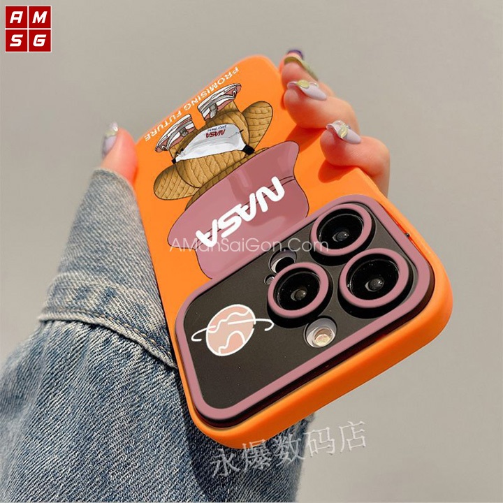 Ốp Lưng iPhone Khung Camera Gấu Dâu Nasa Cho IPhone 7 Plus / X/ Xs/ Xs Max/ 11/12/13/14 Pro Max - A Mẫn Sài Gòn