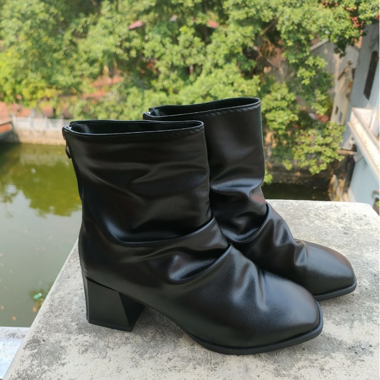 Bốt Nữ Nhăn Khoá Sau Siêu Cấp Full Boxx