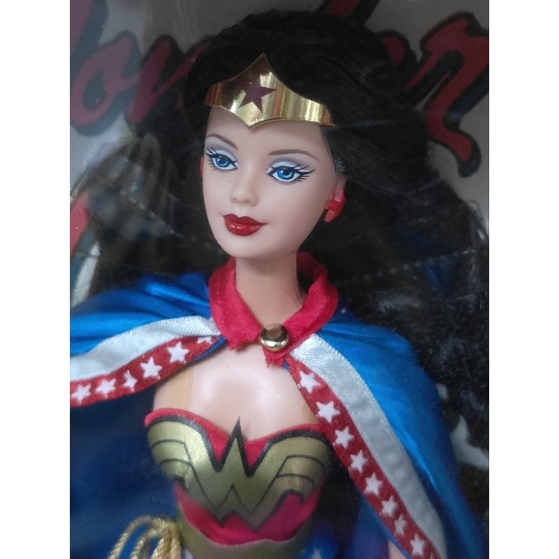 Búp bê barbie as Wonder Woman