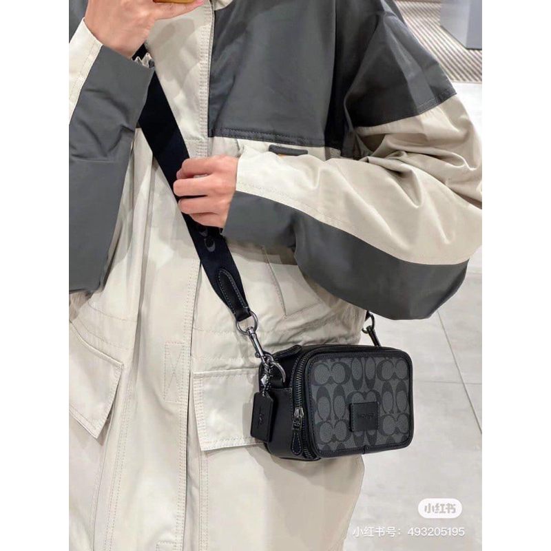 Túi coach nam wyatt đeo chéo mới