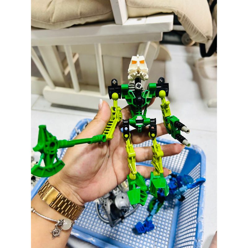 Đồ chơi lắp ráp Le go 8535 Bionicle Lewa chính hãng đã ráp sẵn