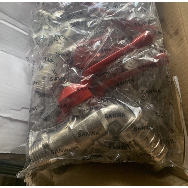 Vòi nước Sanwa cỡ 21 và 27 tặng kèm băng tan