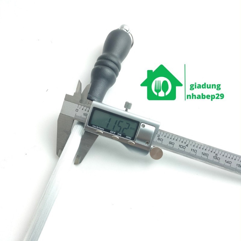 Cây mài dao, thanh liếc dao, thép cacbon siêu cứng, hình trụ tròn, tay cầm bọc nhựa, dài 41cm