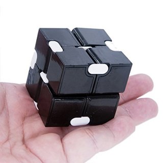 Trò chơi Rubik Infinity Cube cao cấp