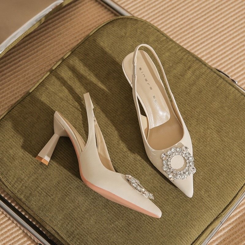 Giày quai hậu cao gót đính đá chất vải Satin CC nhà KansKai cao 7cm
