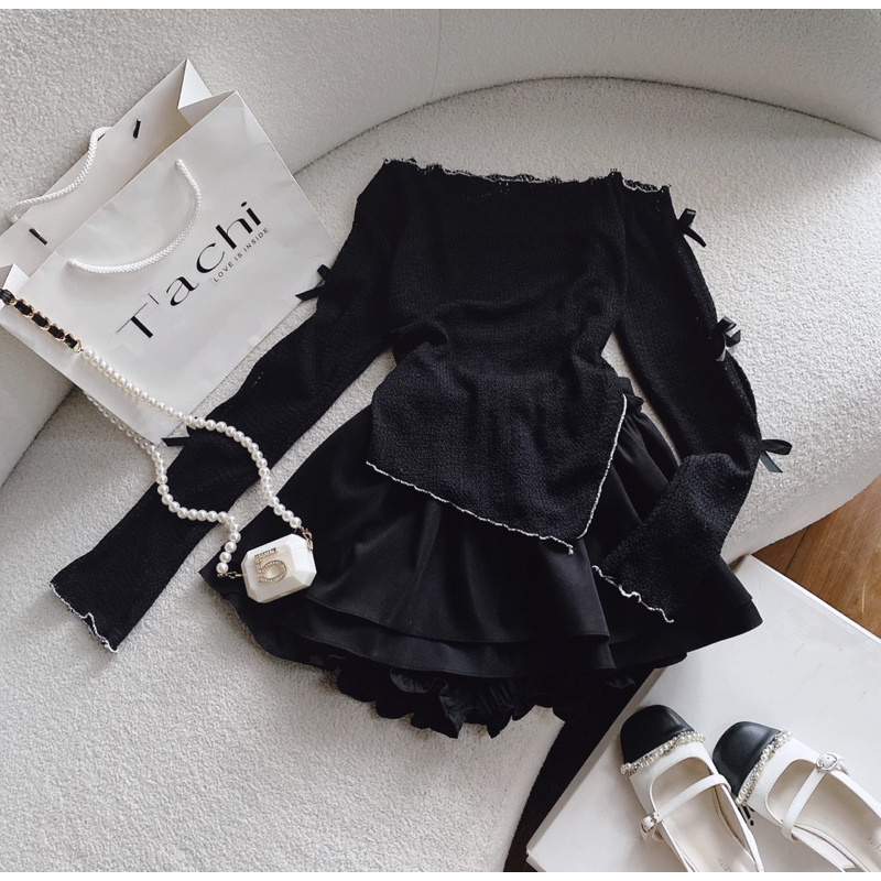 Set áo lệch vai kèm chân váy kaki