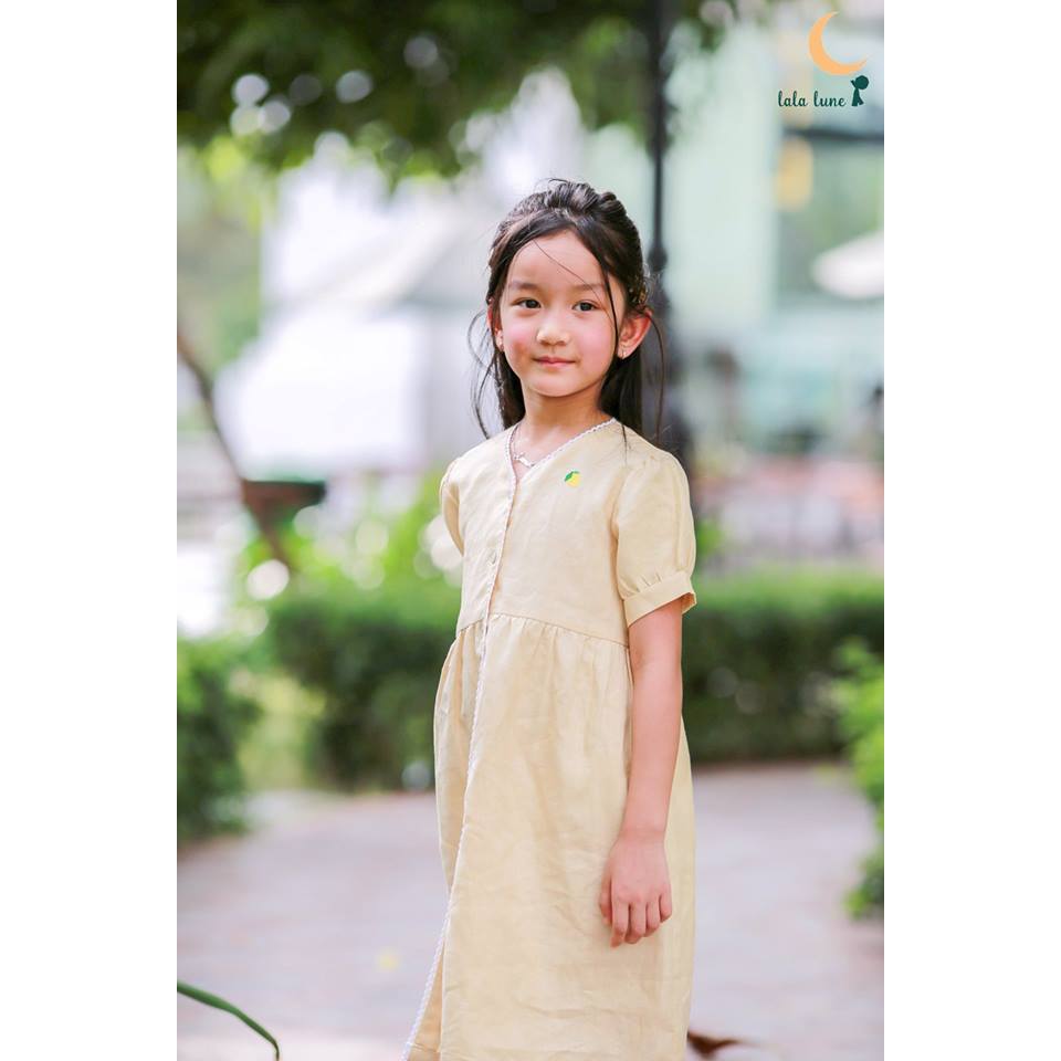 ÁO VÀ CHÂN VÁY DÀNH CHO BÉ GÁI