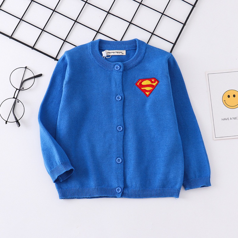 Áo khoác cardigan len cho bé trai BAEKIDS 11kg đến 34kg họa tiết siêu anh hùng