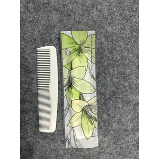 COMBO 100 cây lược dùng trong khách sạn, nhà nghỉ.