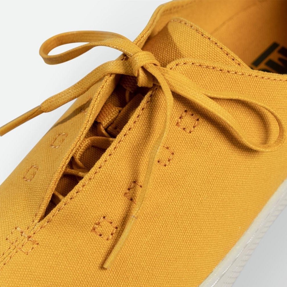 Giày Một vải vàng nghệ có dây