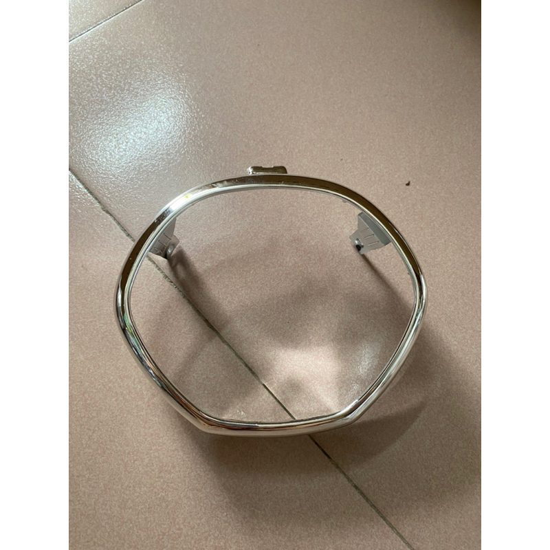 Vành đèn xe máy cúp đời mới hàng công ty đê tếch đời xe đèn hình lục giác