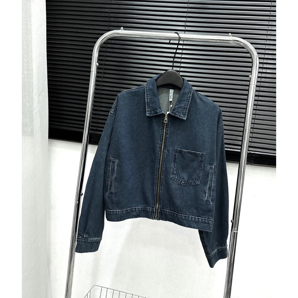 Áo khoác jeans trẻ trung