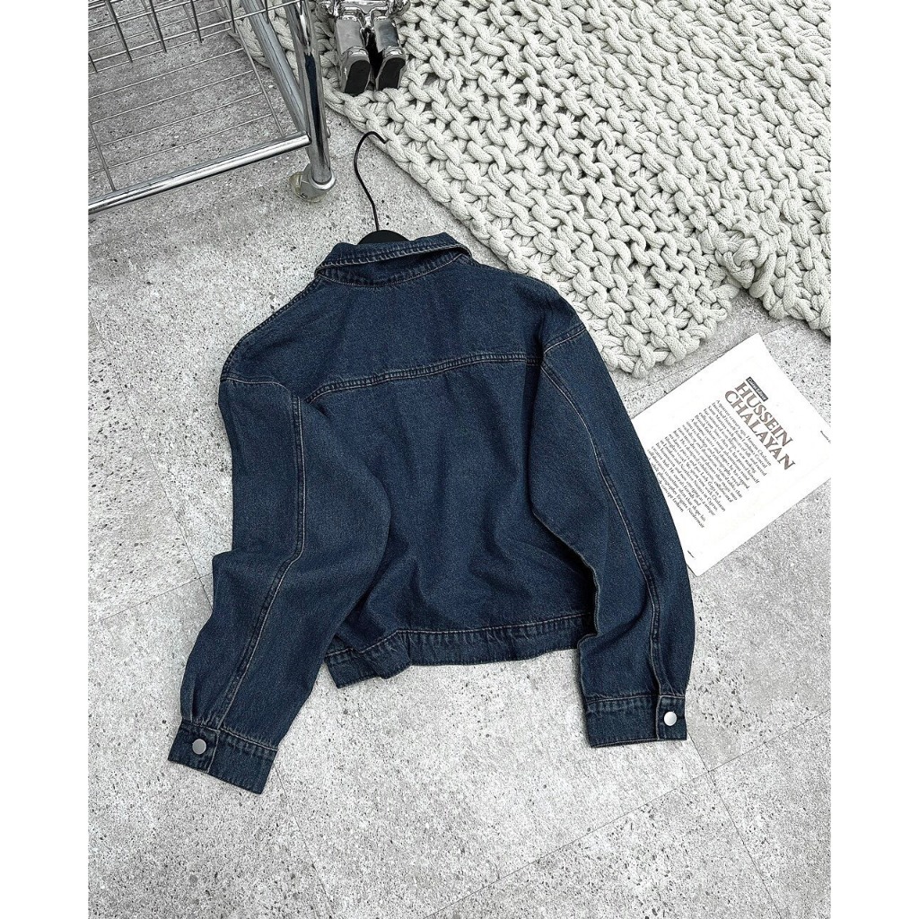 Áo khoác jeans trẻ trung