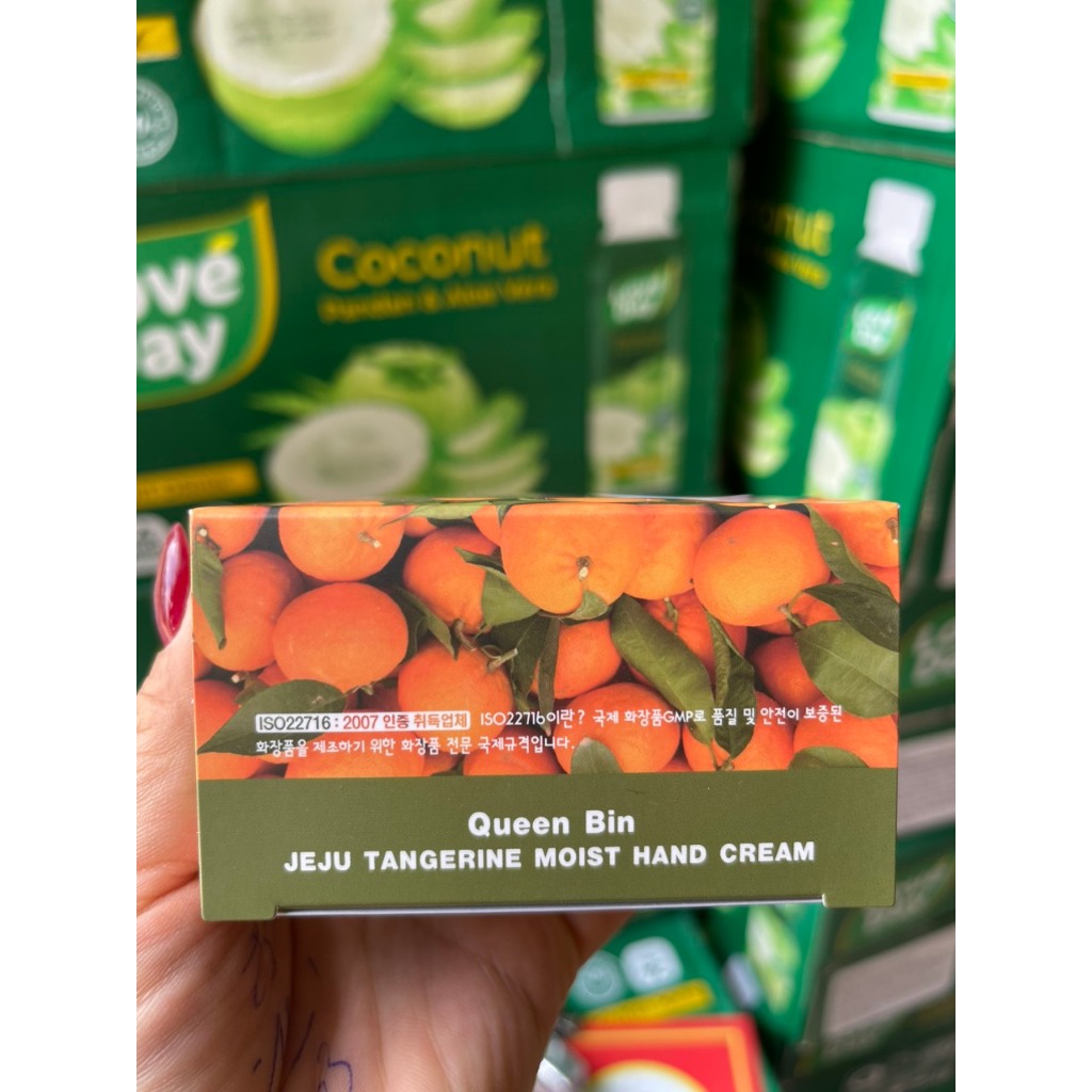 1 tặng 1 Kem dưỡng da tay Queen Bin Hàn Quốc mua 1 tặng 1