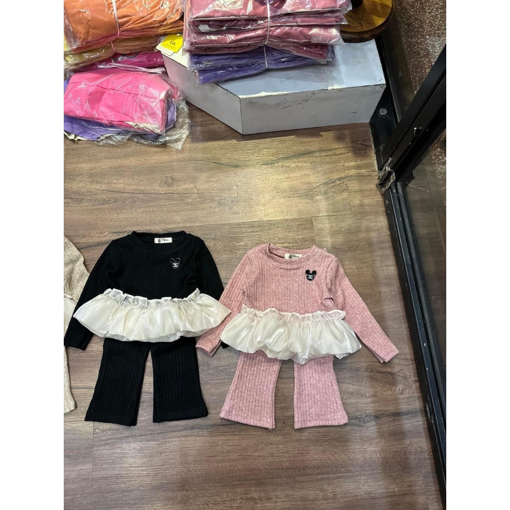 Bộ tăm thỏ viền bèo bé gái