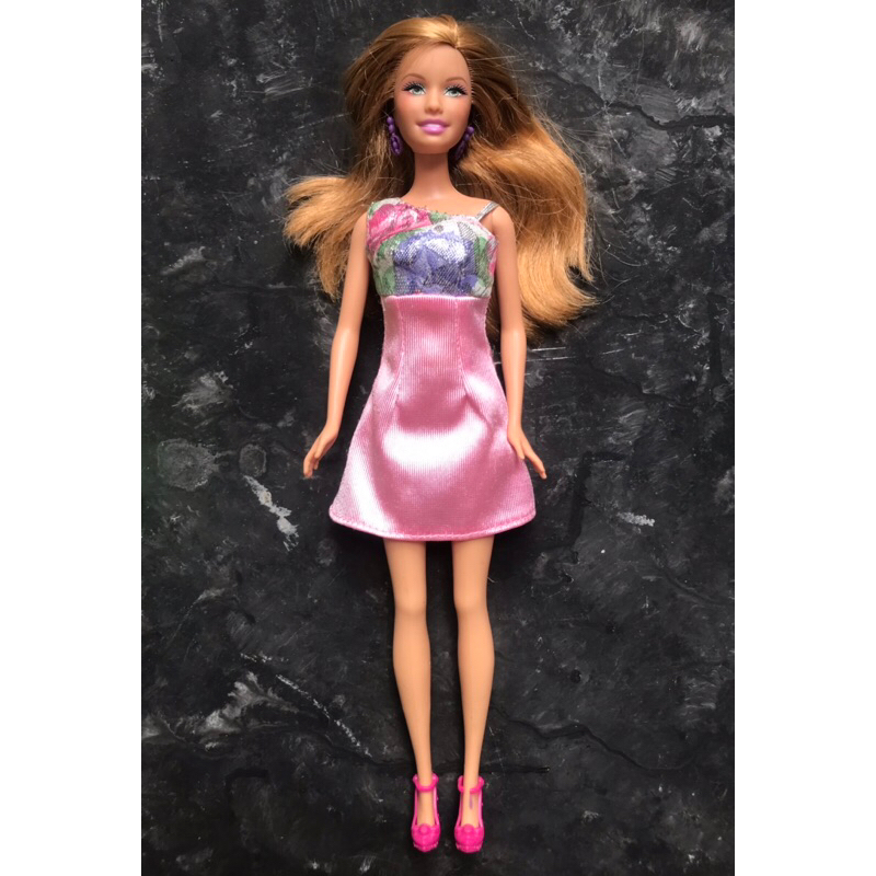 Thanh lý búp bê barbie