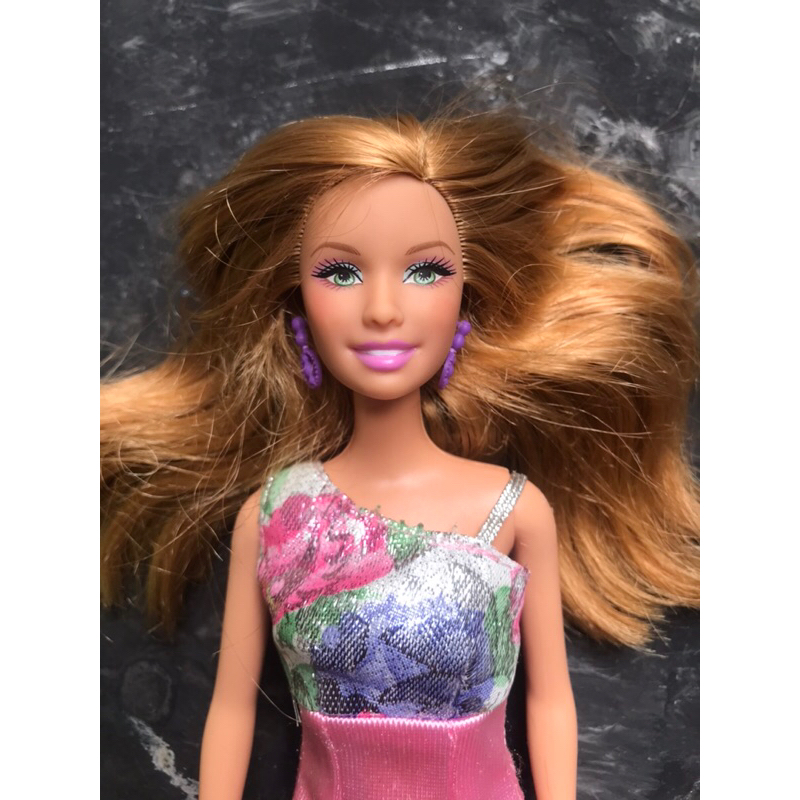 Thanh lý búp bê barbie