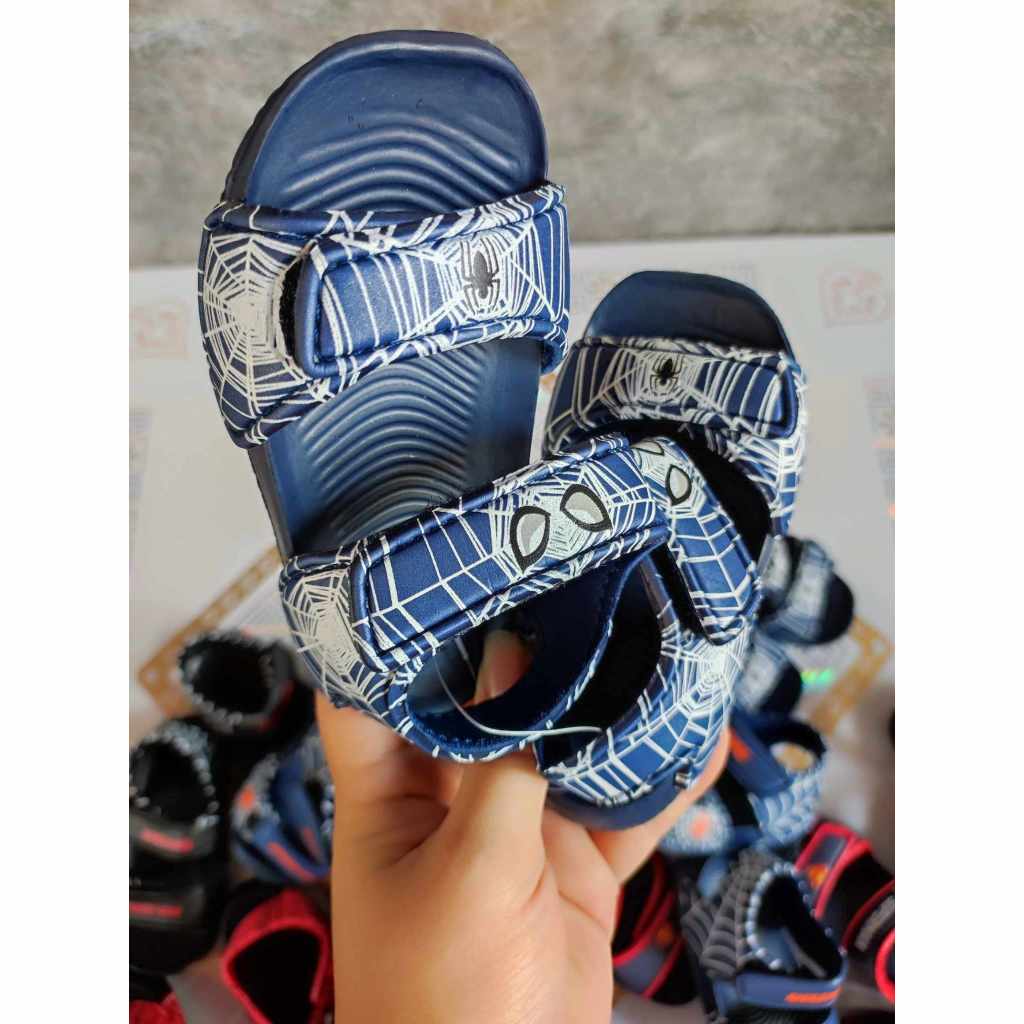 Sandal xốp sprider man cho bé trai hàng cao cấp siêu nhẹ có chống trơn cho bé trai size 22-27