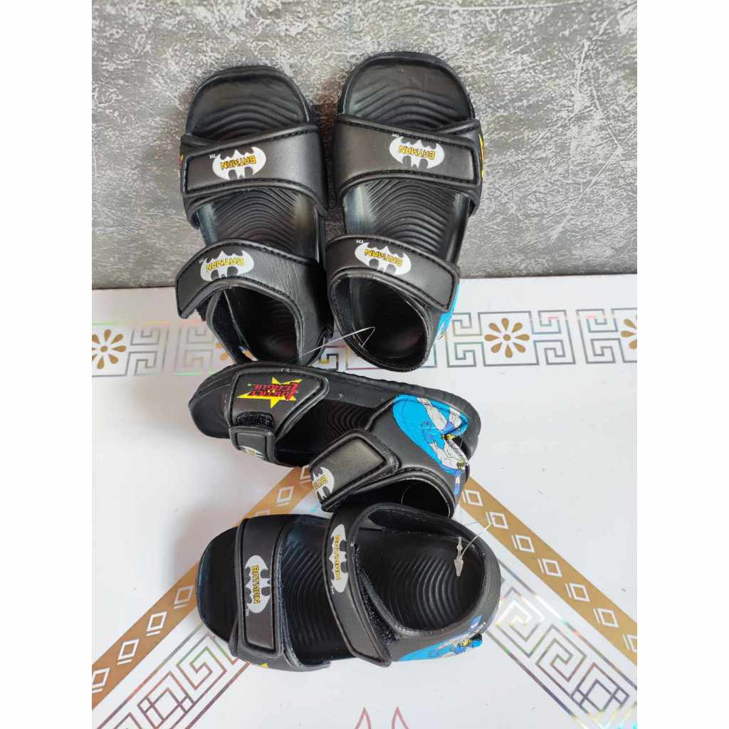 Sandal xốp sprider man cho bé trai hàng cao cấp siêu nhẹ có chống trơn cho bé trai size 22-27