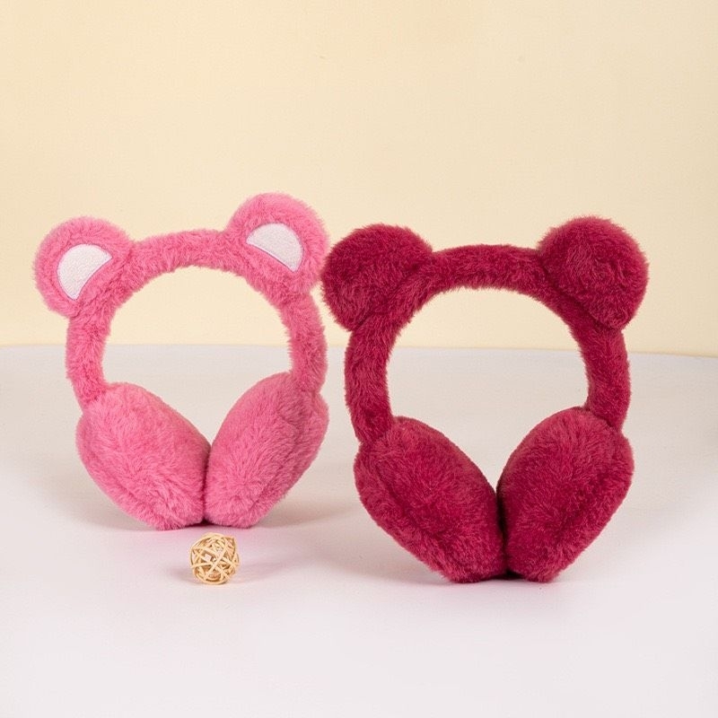 Bịt tai gấu dâu, sanrio