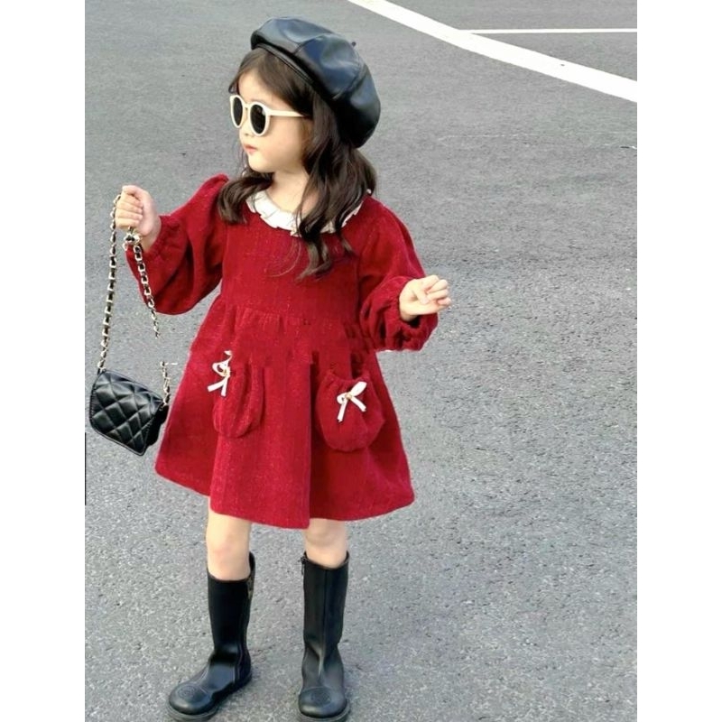 Váy xòe bé gái cổ bèo chất nhung ánh kim sang chảnh