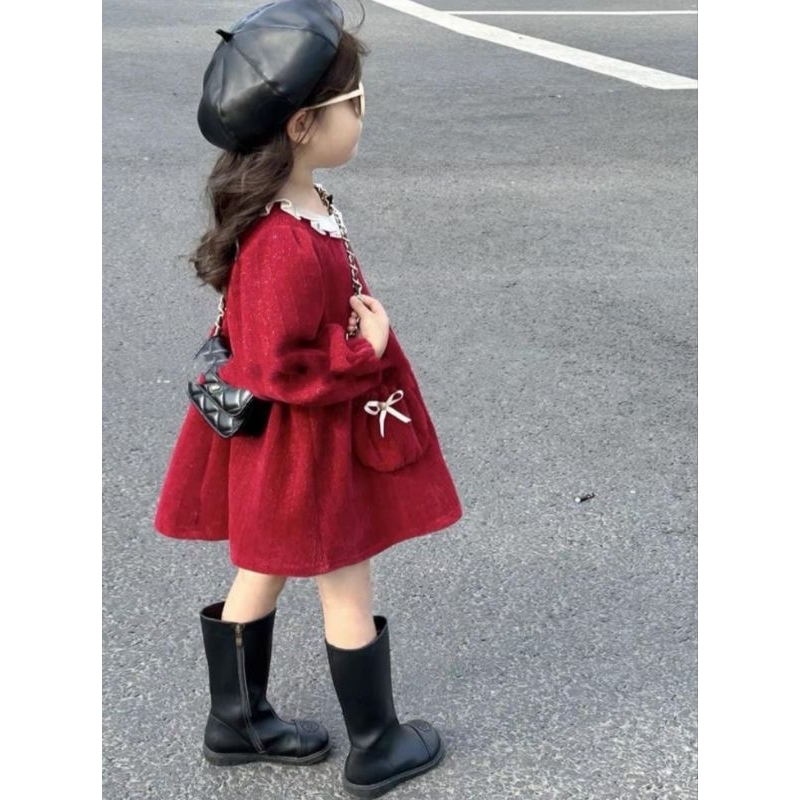 Váy xòe bé gái cổ bèo chất nhung ánh kim sang chảnh