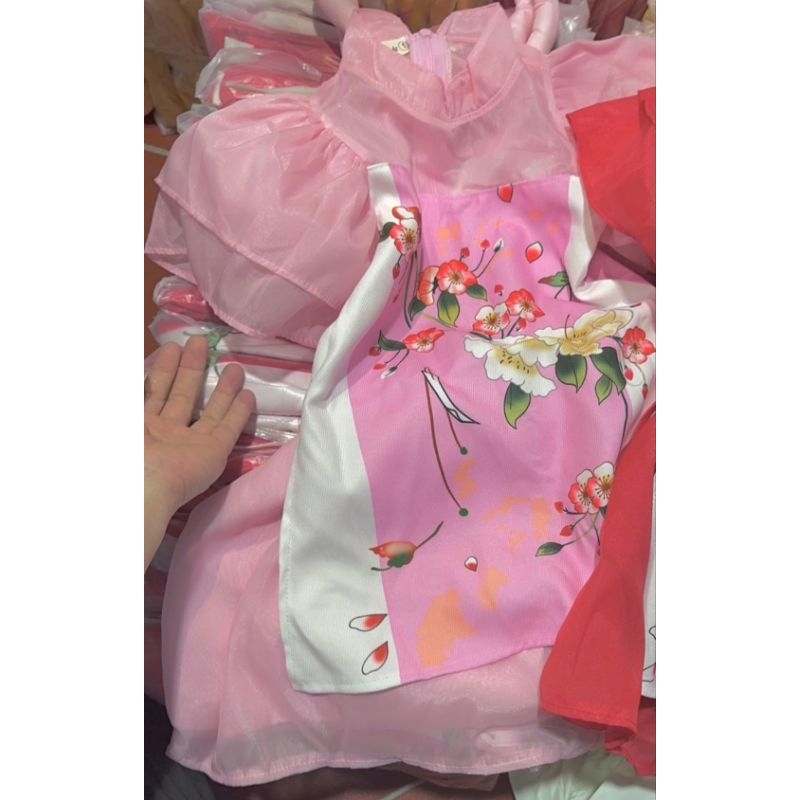Áo dài cách tân bé gái lụa mềm tay bồng cho bé 10-30kg