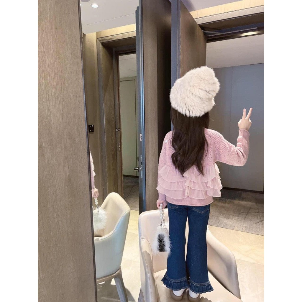 Set áo Cadigan Bèo tầng phối quần Jean Loe bé gái 12-35kg, bộ quần áo thiết kế bé gái