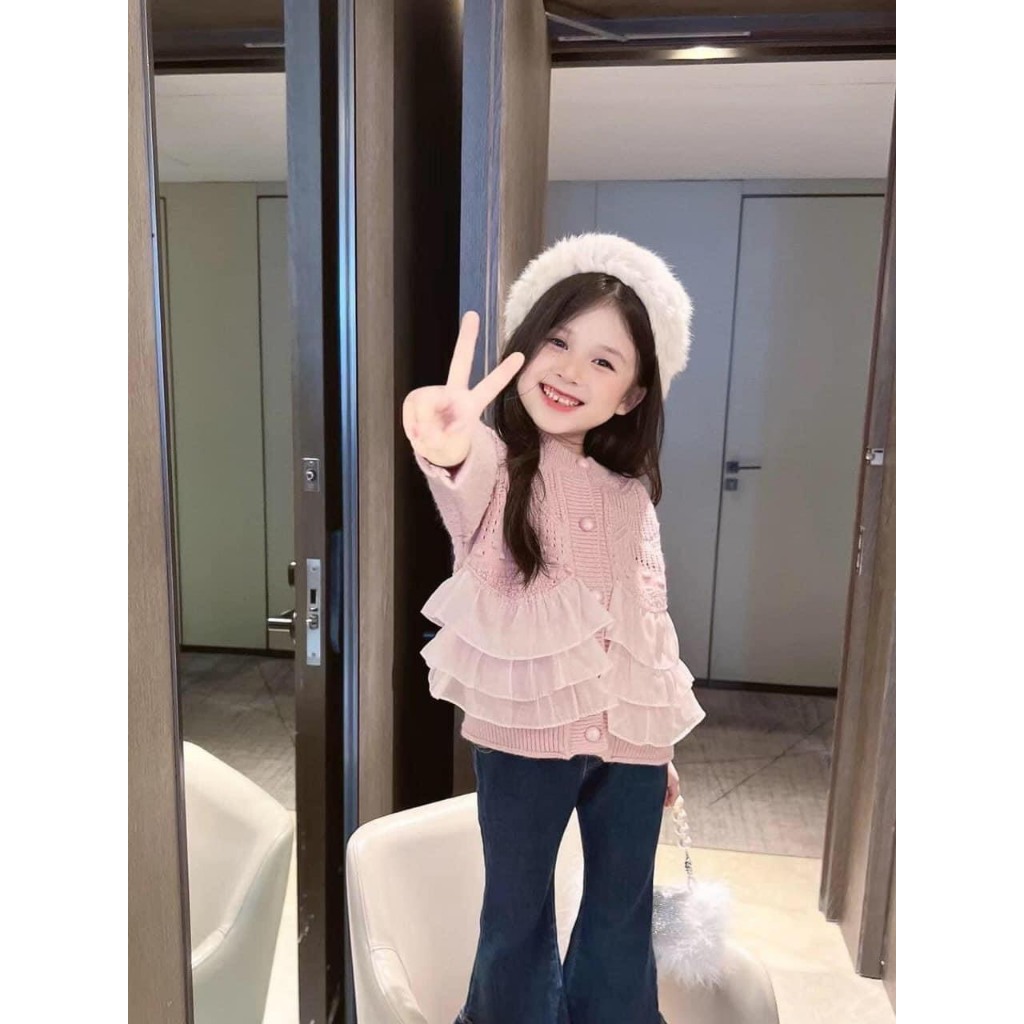 Set áo Cadigan Bèo tầng phối quần Jean Loe bé gái 12-35kg, bộ quần áo thiết kế bé gái