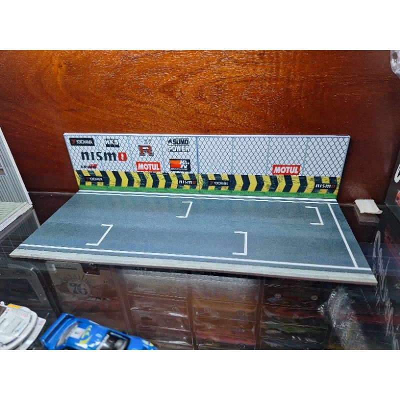 Diorama 1:64 đường đua