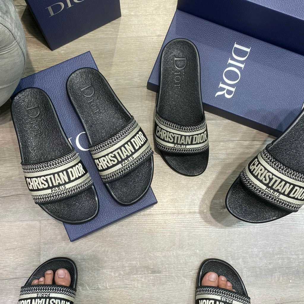 Dép quai ngang Chris.tian Dio neww 2023, Dép quai ngang Dio vải thêu
