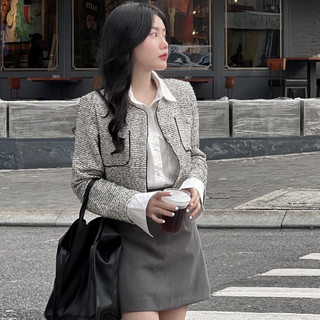 Áo Khoác Dạ Tweed Kinaly Xám Bling Viền Đen