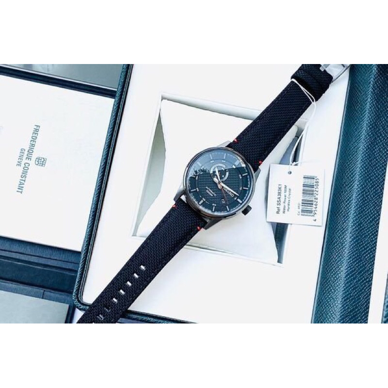 Đồng hồ nam dây vải Seiko Automatic Sport SSA383K1