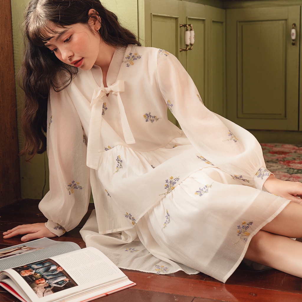 BLEUBIRD Váy voan hoa nhí xòe tầng Luna Dress