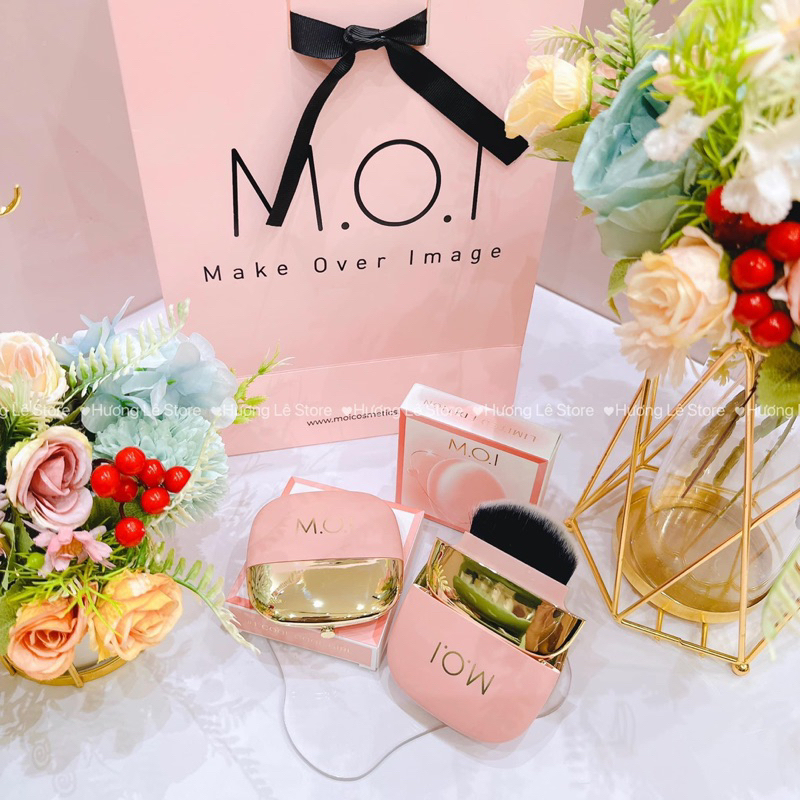 Phấn Má Hồng M.o.i kèm túi giấy hãng