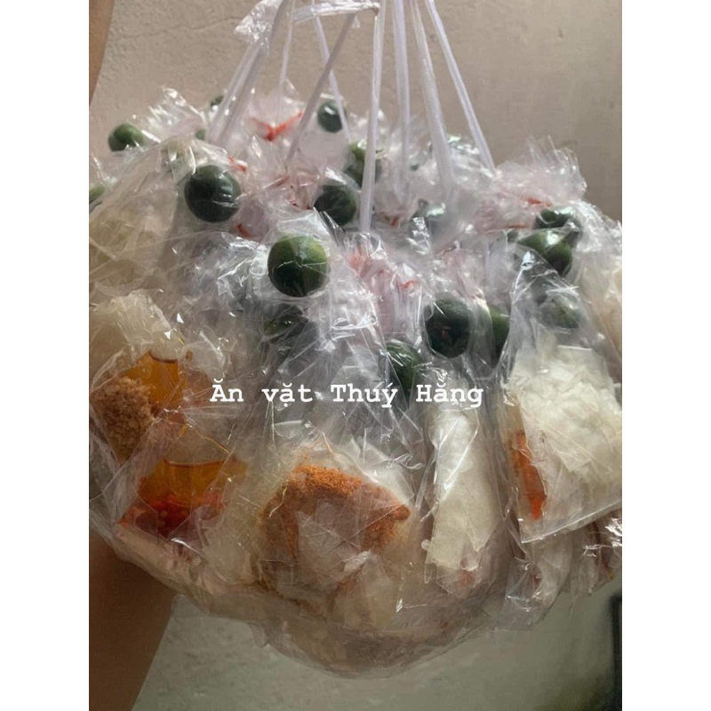 1 xâu bánh tráng vò