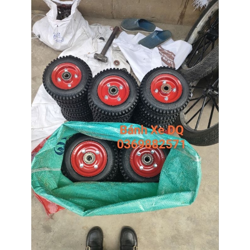 Bánh xe đẩy cao su mâm đỏ đường kính 20cm
