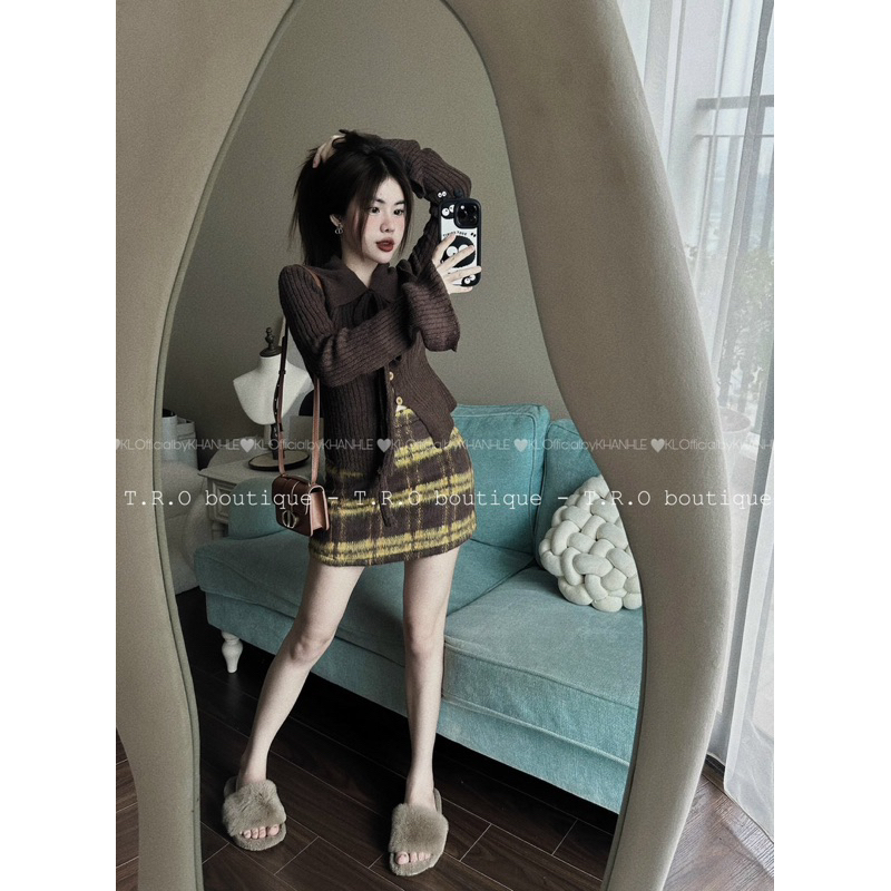 Set áo len thứt eo + chân váy lông chữ A